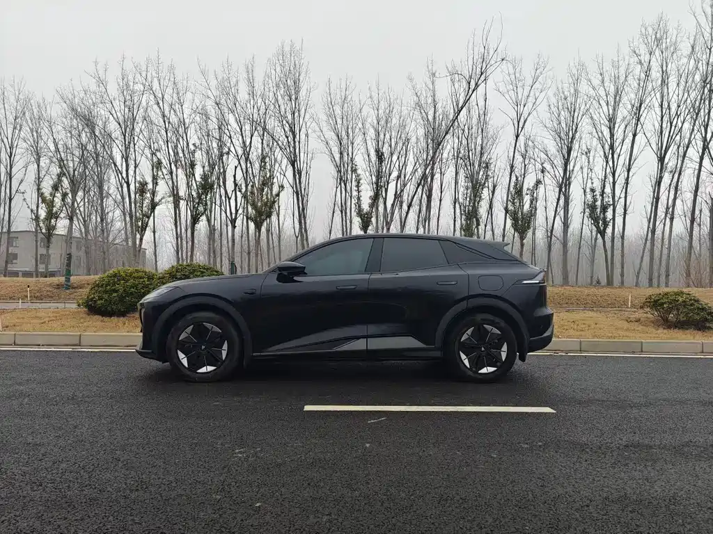 Changan Deepal DARK BLUE S07