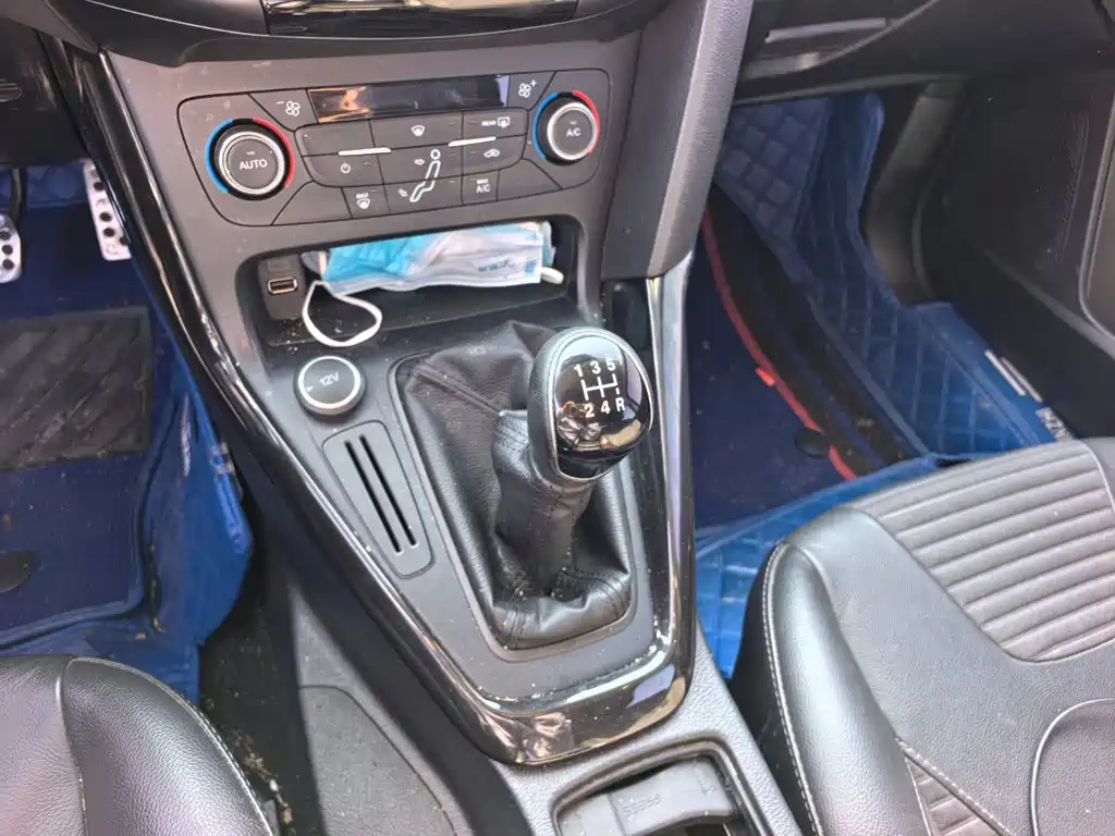 Ford Focus — миниатюра 13