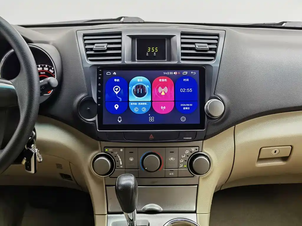 Toyota Highlander — миниатюра 12