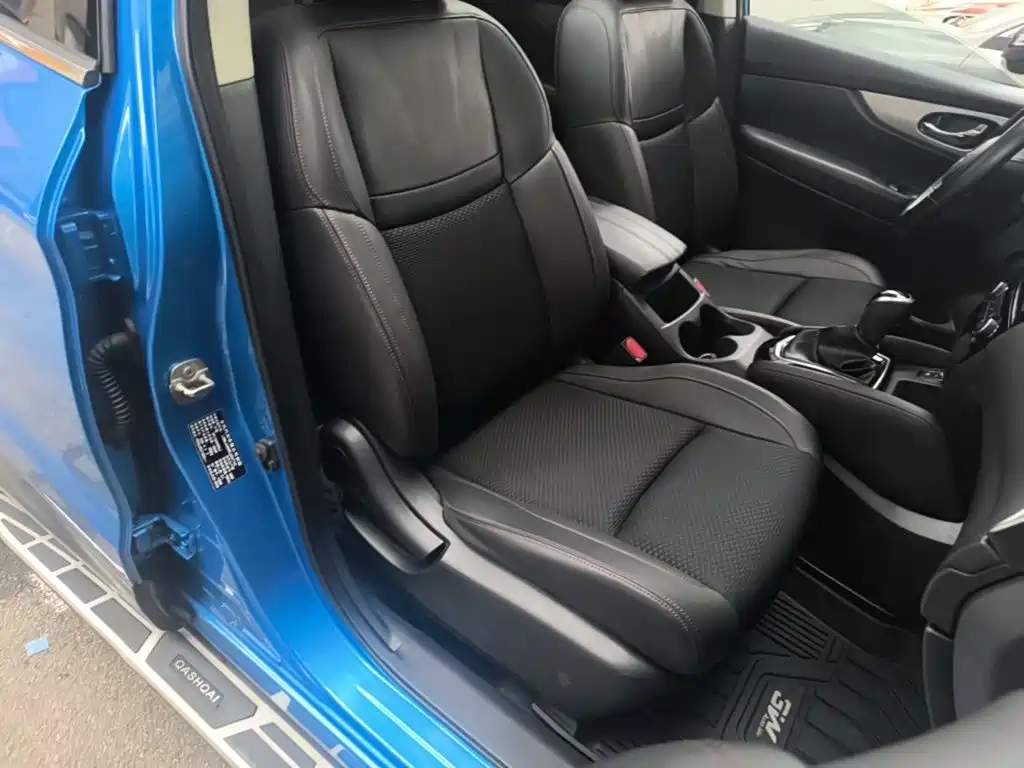 Nissan Qashqai — миниатюра 25