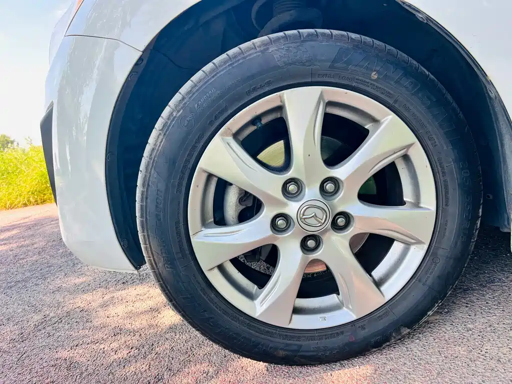 Mazda 3 Xingcheng — миниатюра 18