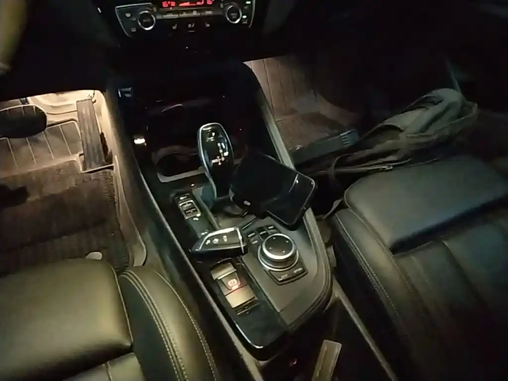 BMW X2 — миниатюра 14