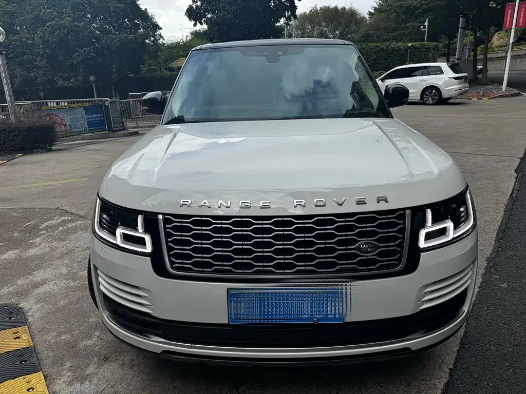 Land Rover Range Rover — миниатюра 2