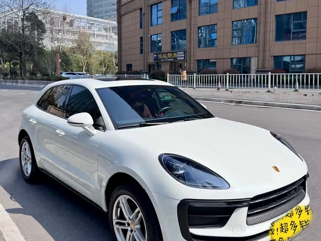 Porsche Macan 2023