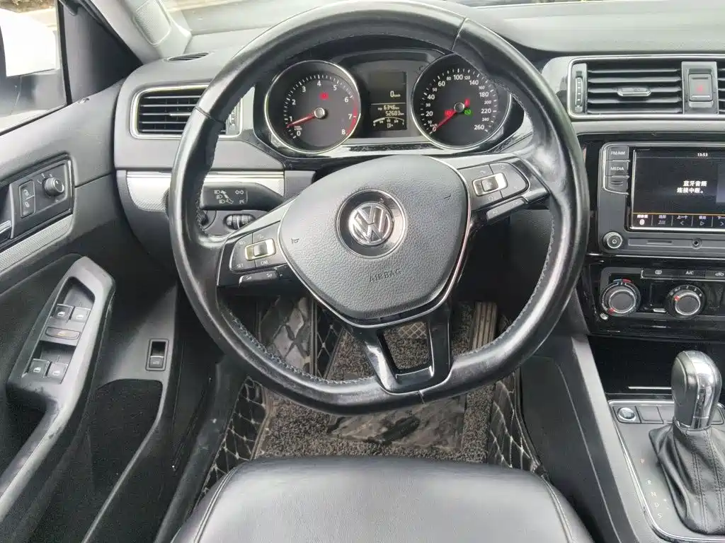 Volkswagen Sagitar — миниатюра 3
