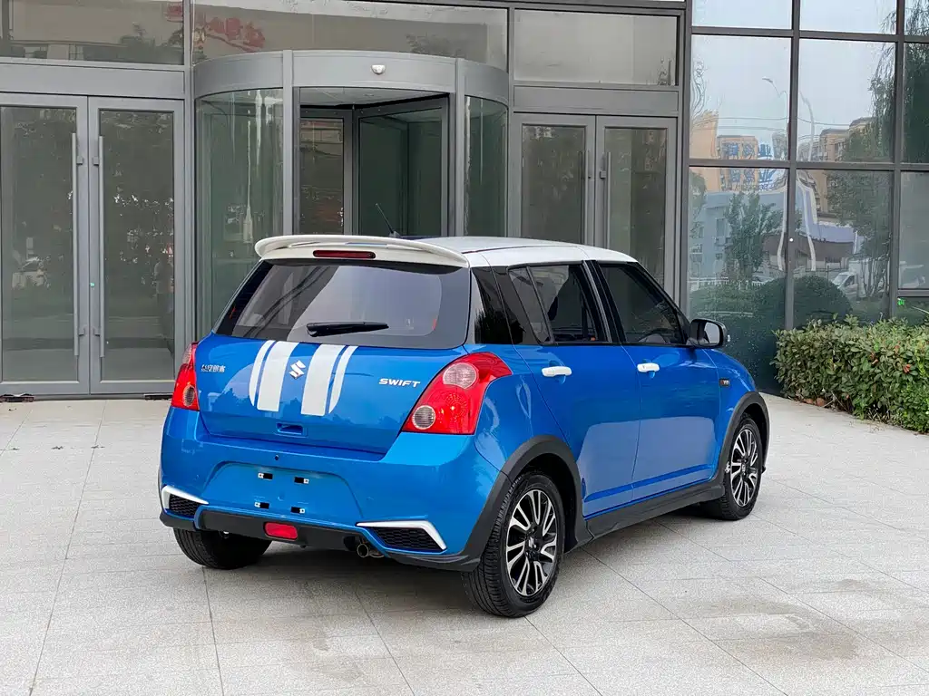 Suzuki Swift — миниатюра 9