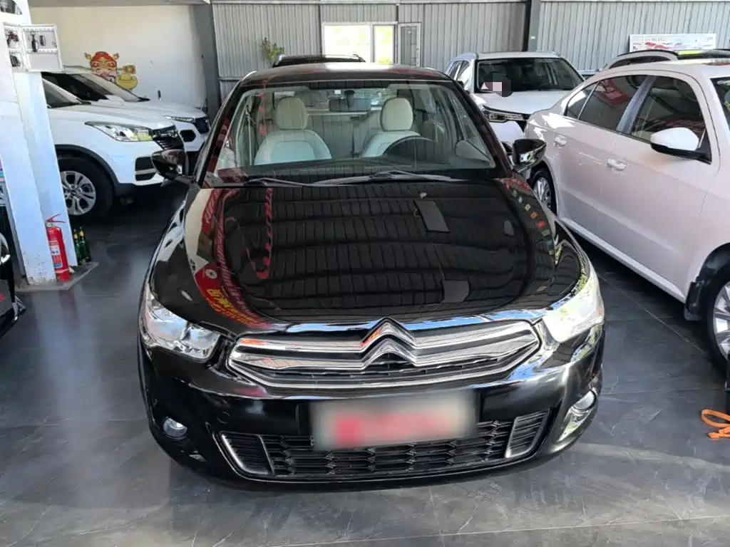 Citroen Elysee — миниатюра 3