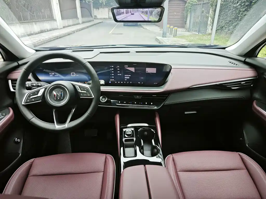 Buick Envision Plus — миниатюра 24