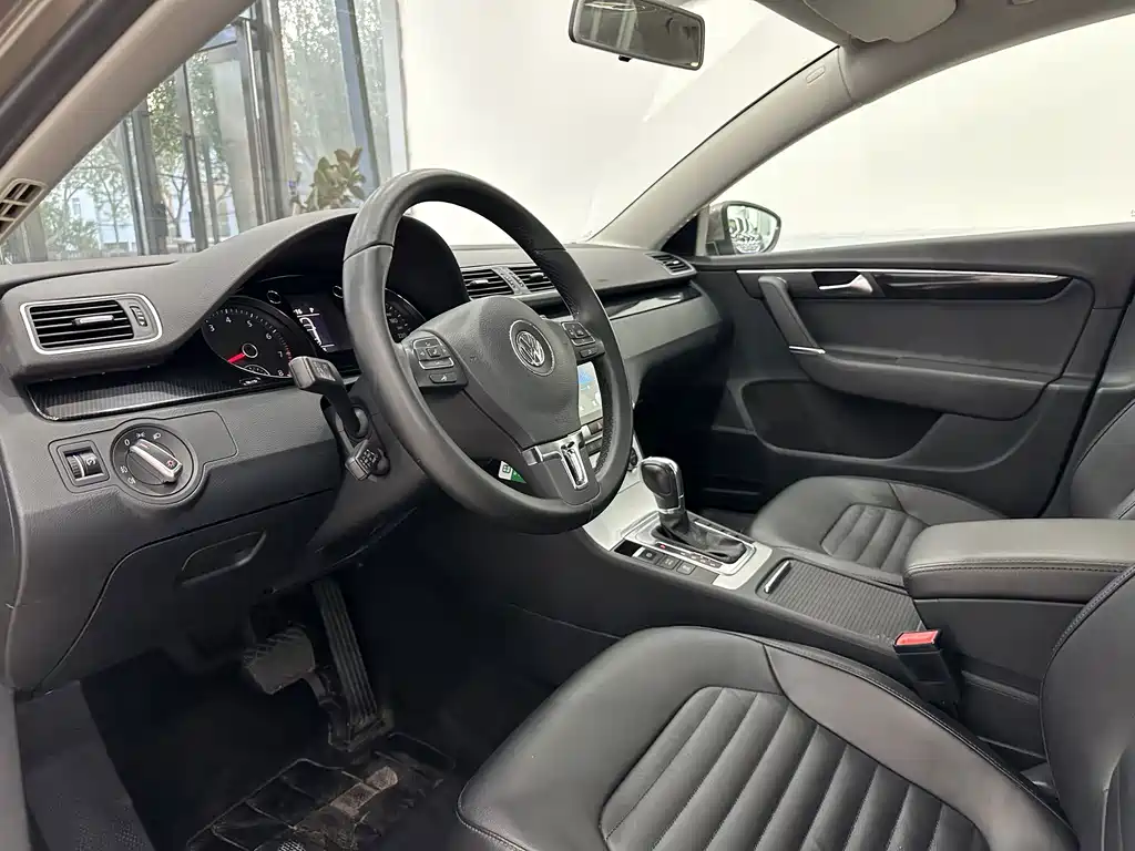 Volkswagen Magotan — миниатюра 5