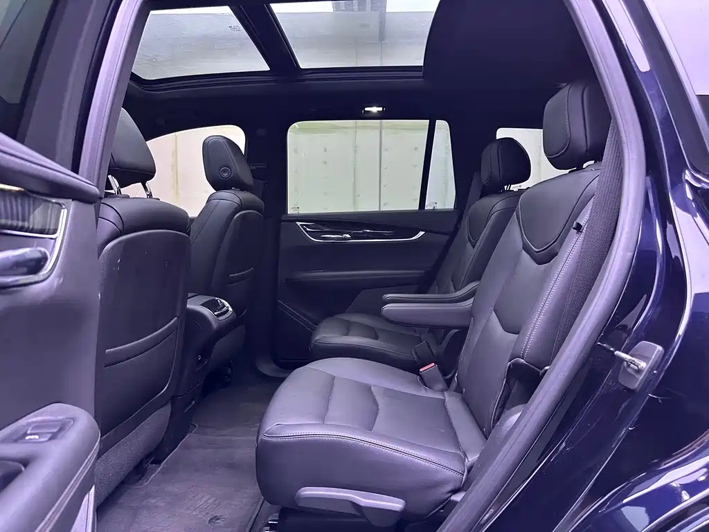 Cadillac XT6 — миниатюра 9