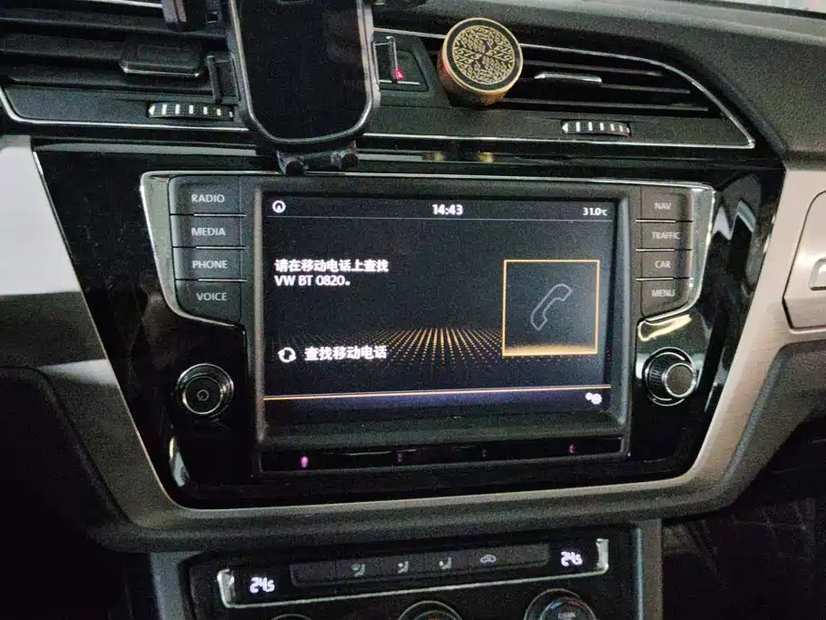 Volkswagen Touran — миниатюра 13