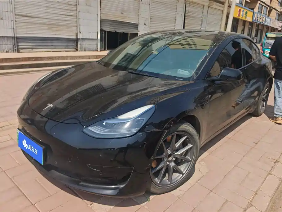Tesla Model 3 2023