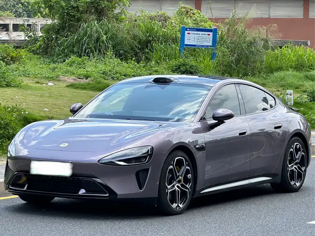 Xiaomi SU7 2025