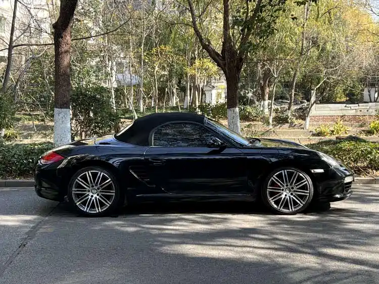 Porsche Boxster 2011 Boxster Black Edition 2.9L