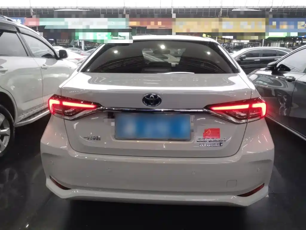 Toyota Corolla — миниатюра 6