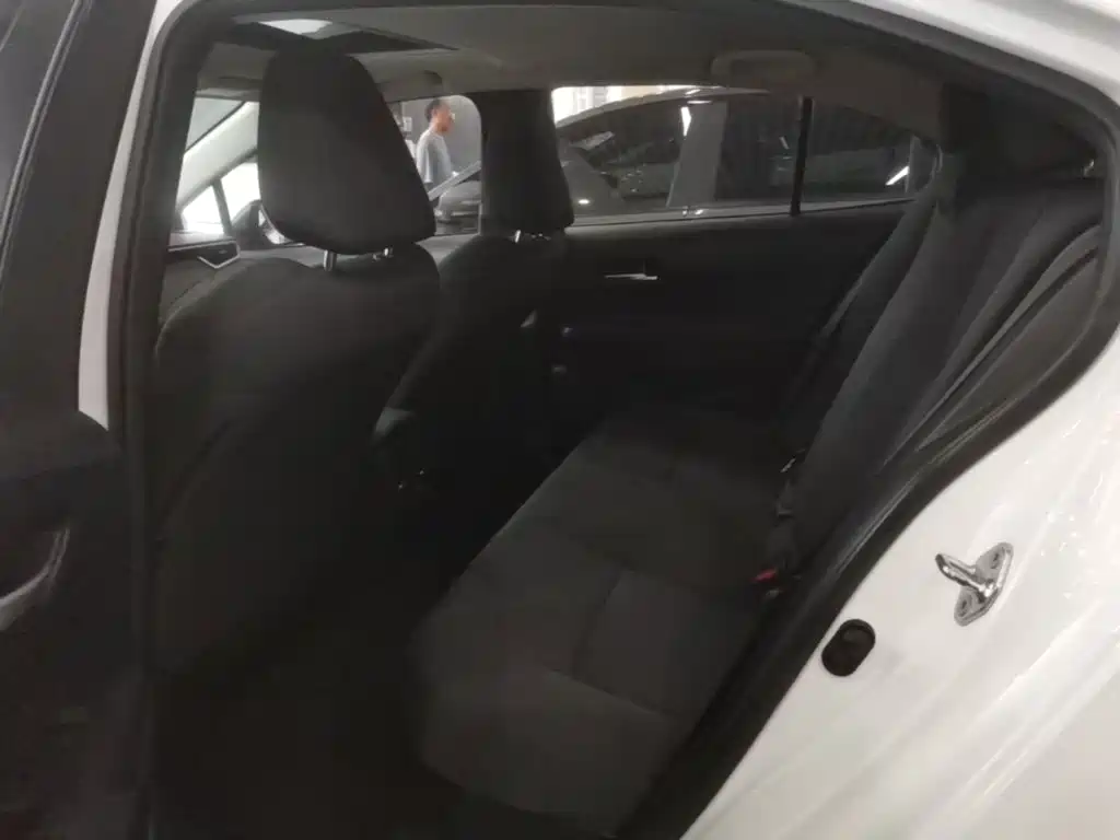 Toyota Corolla — миниатюра 17