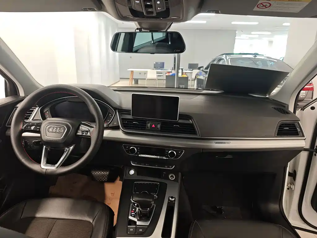 Audi Q5L — миниатюра 7