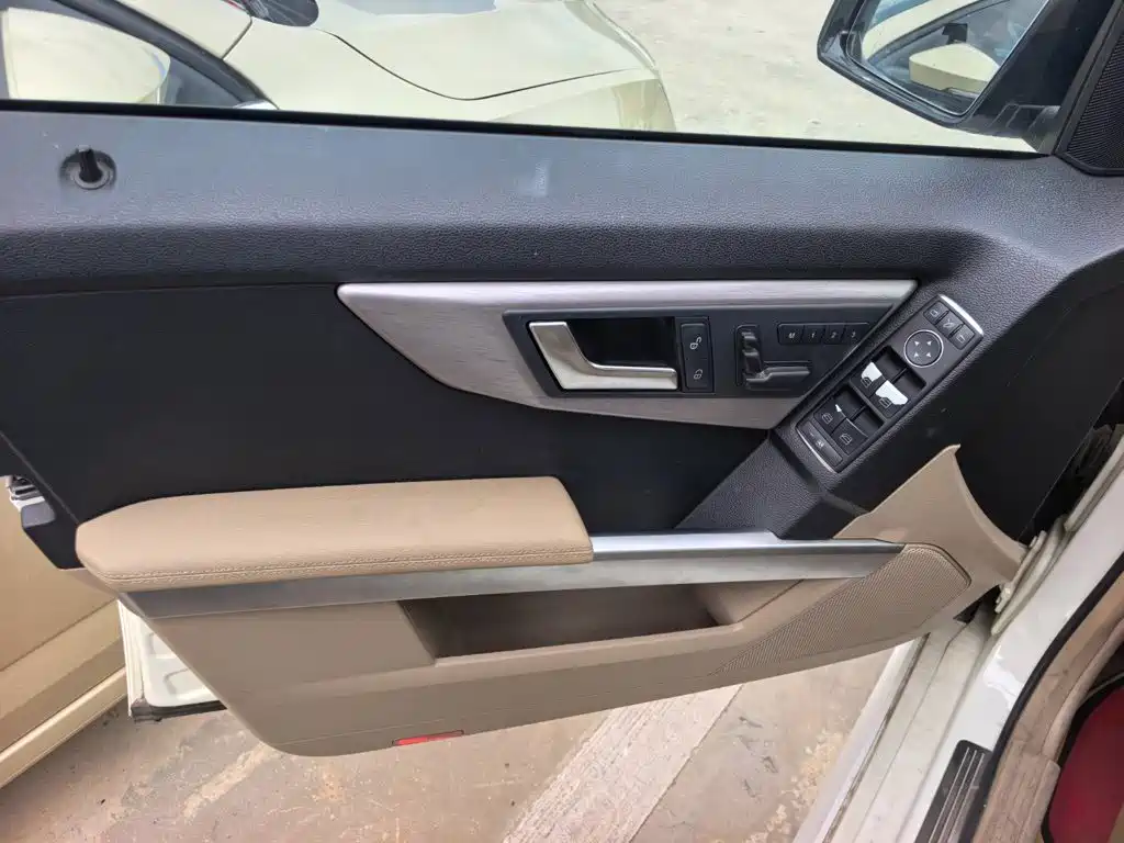 Mercedes-Benz GLK-Class — миниатюра 7
