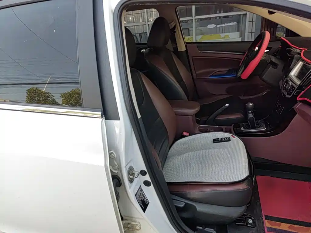 BYD Surui — миниатюра 25