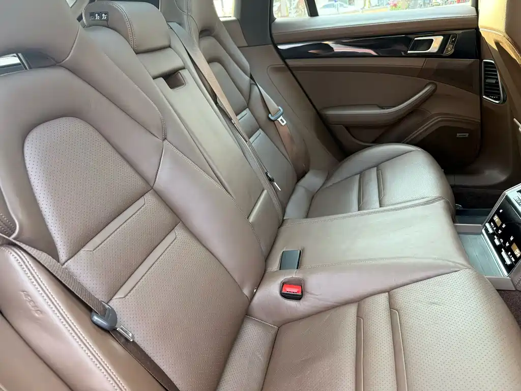 Porsche Panamera 2017 Panamera 4 Sport Turismo 3.0T