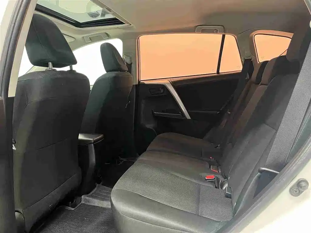 TOYOTA RAV4 RONGFANG