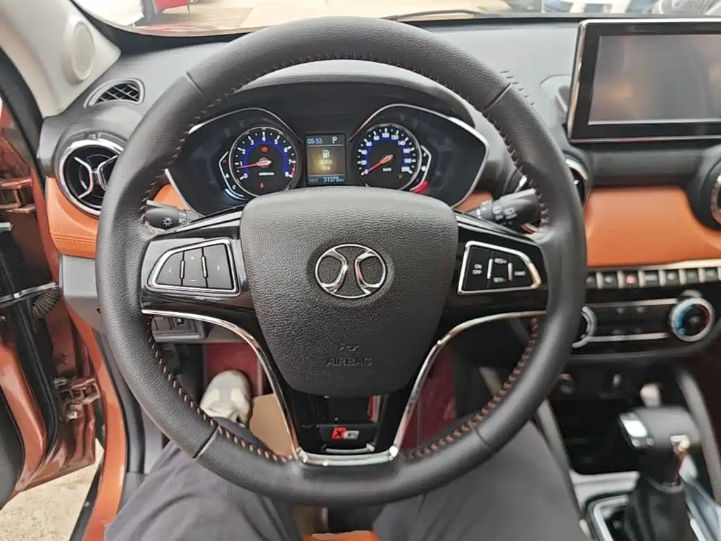 BAIC Senova X35 — миниатюра 11