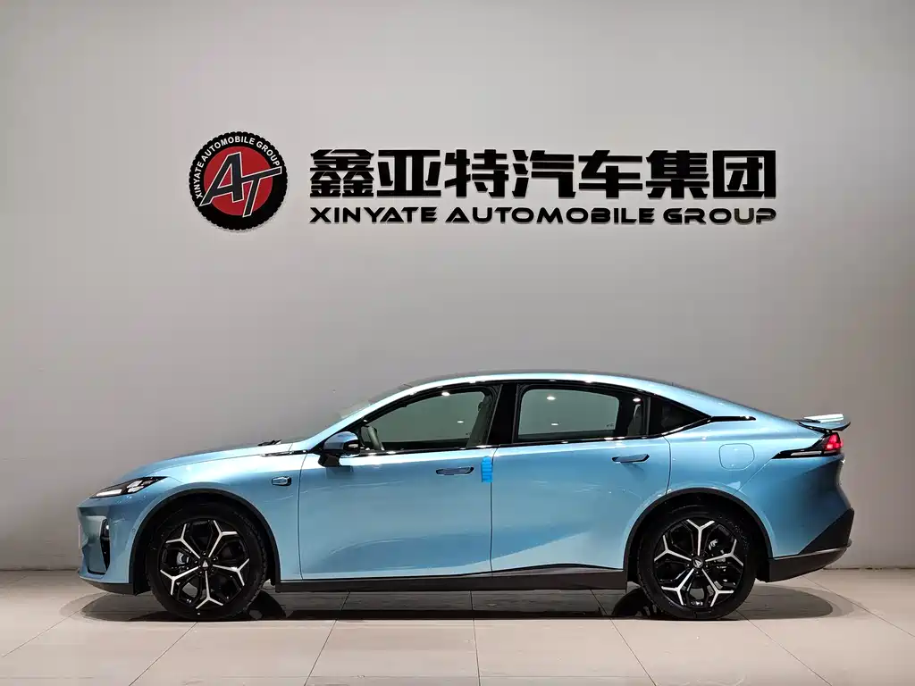 Changan Deepal DARK BLUE L07