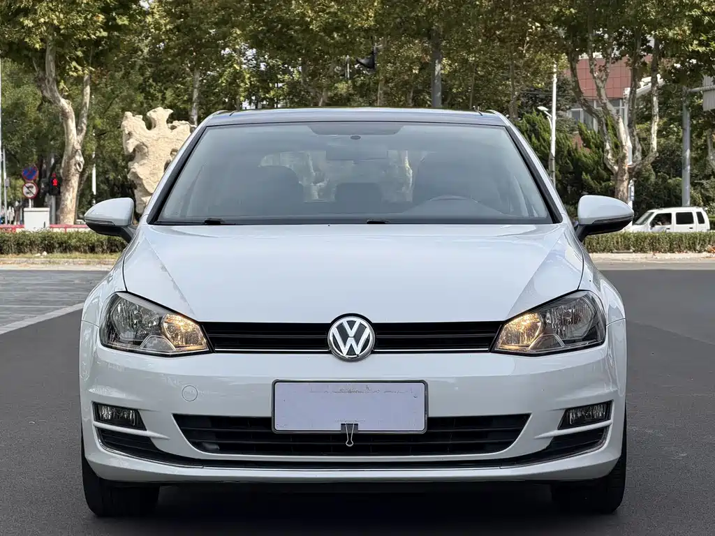 Volkswagen Golf — миниатюра 2