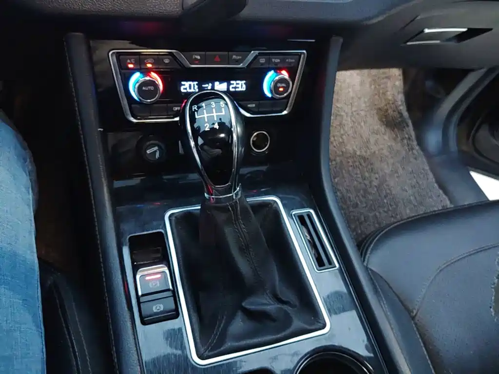 Zotye T600 Coupe — миниатюра 14
