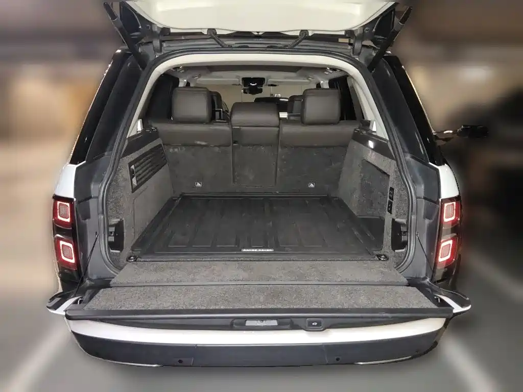 Land Rover Range Rover — миниатюра 10