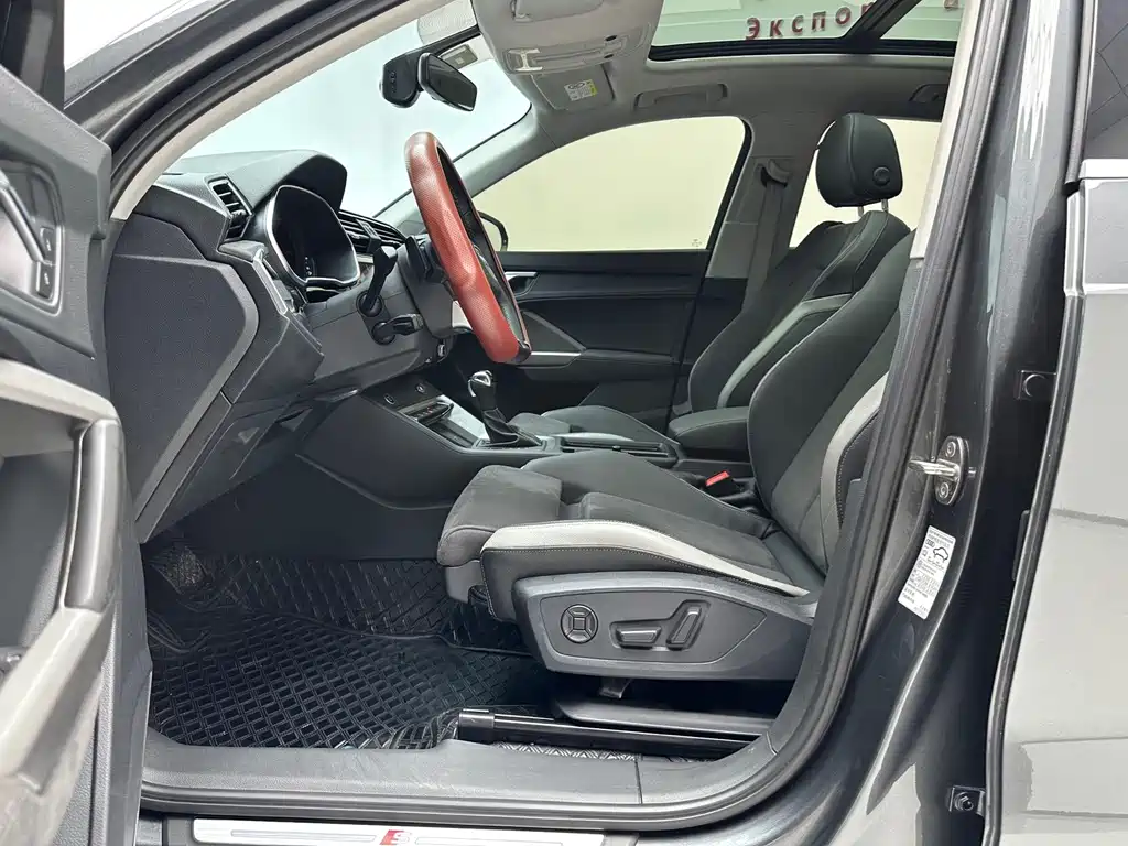 Audi Q3 — миниатюра 7