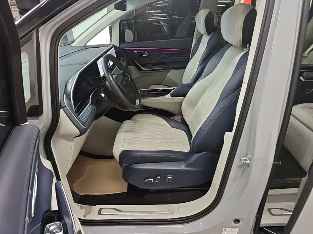 MAXUS G90 — миниатюра 15