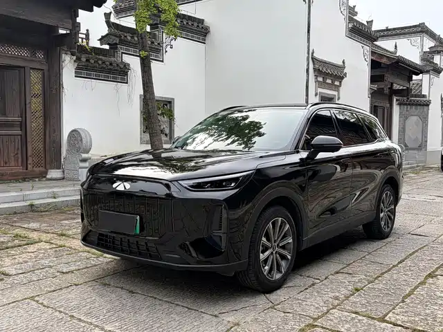 2025 Chery Tiggo 8L