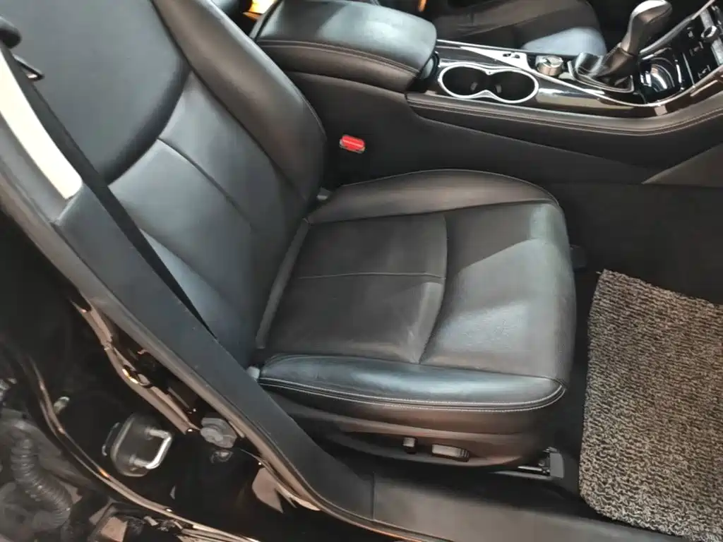 Infiniti Q50L — миниатюра 25
