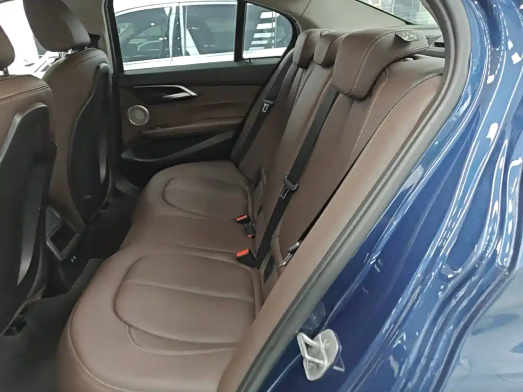 BMW 1 Series — миниатюра 17