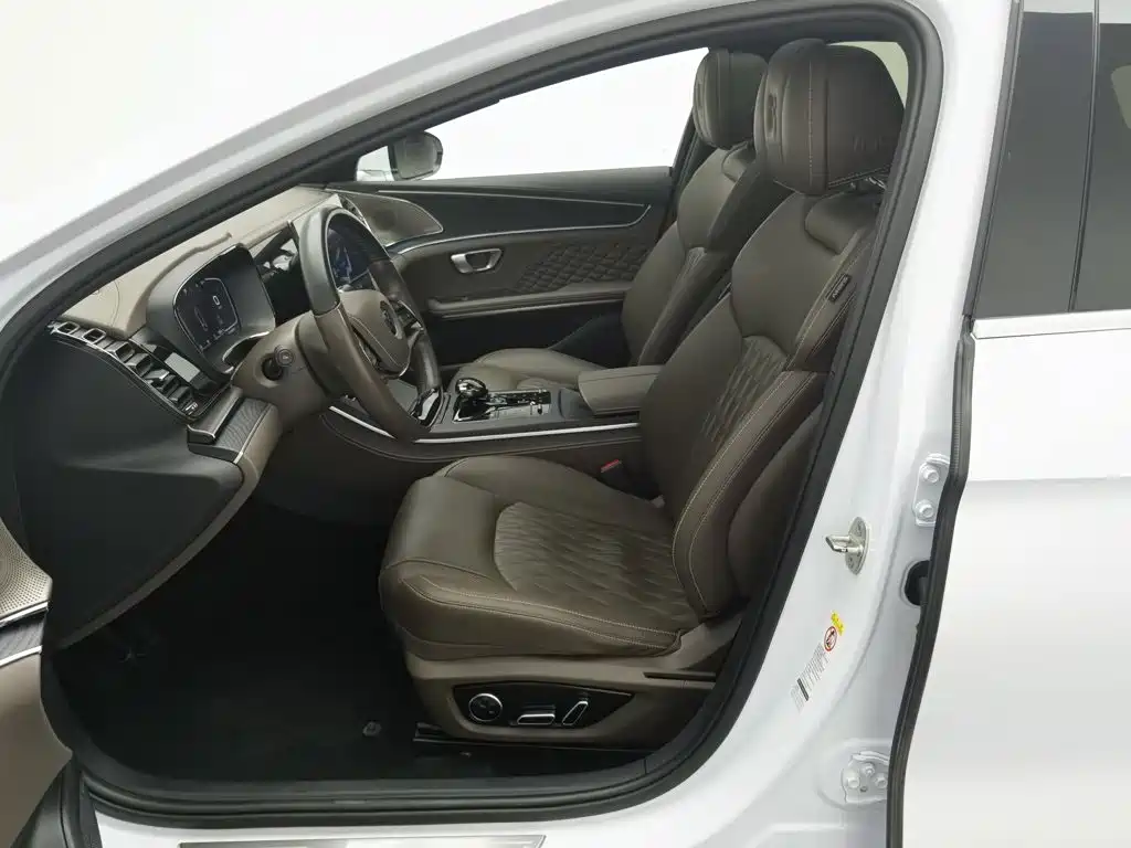 BYD Han — миниатюра 10