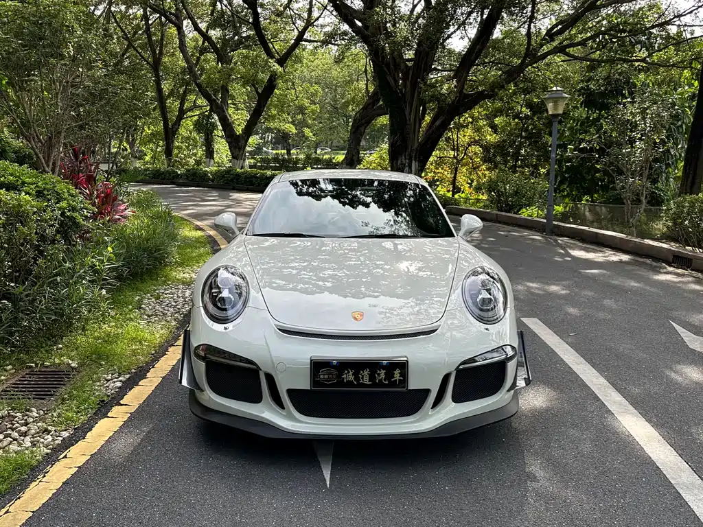 Porsche 911 2013 GT3 3.8L