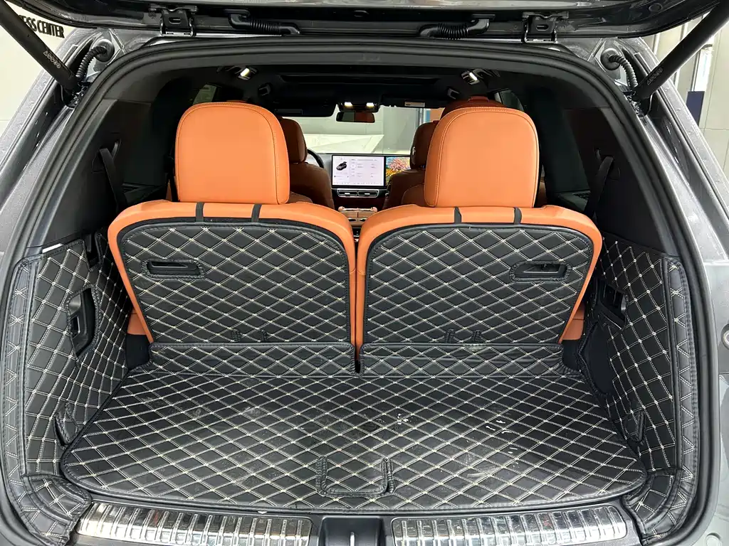 Li Auto Li L8 — миниатюра 8