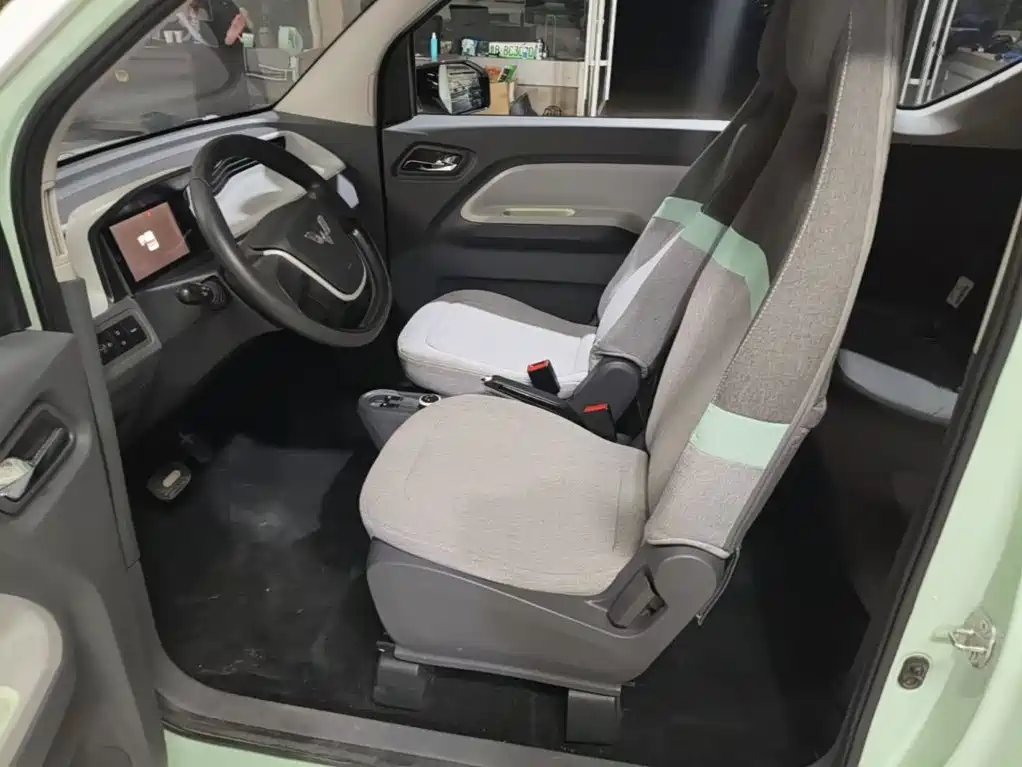 Wuling MINIEV — миниатюра 15