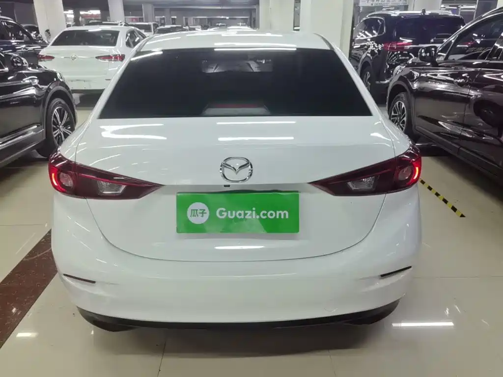 Mazda 3 Axela — миниатюра 6