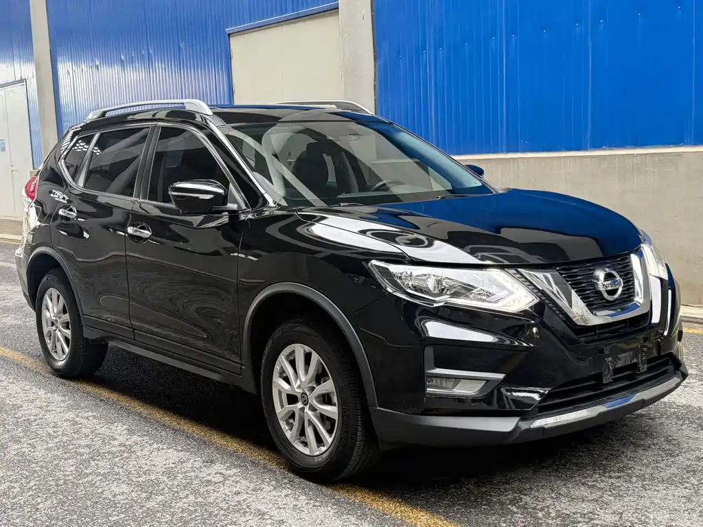 Nissan X-Trail — миниатюра 3