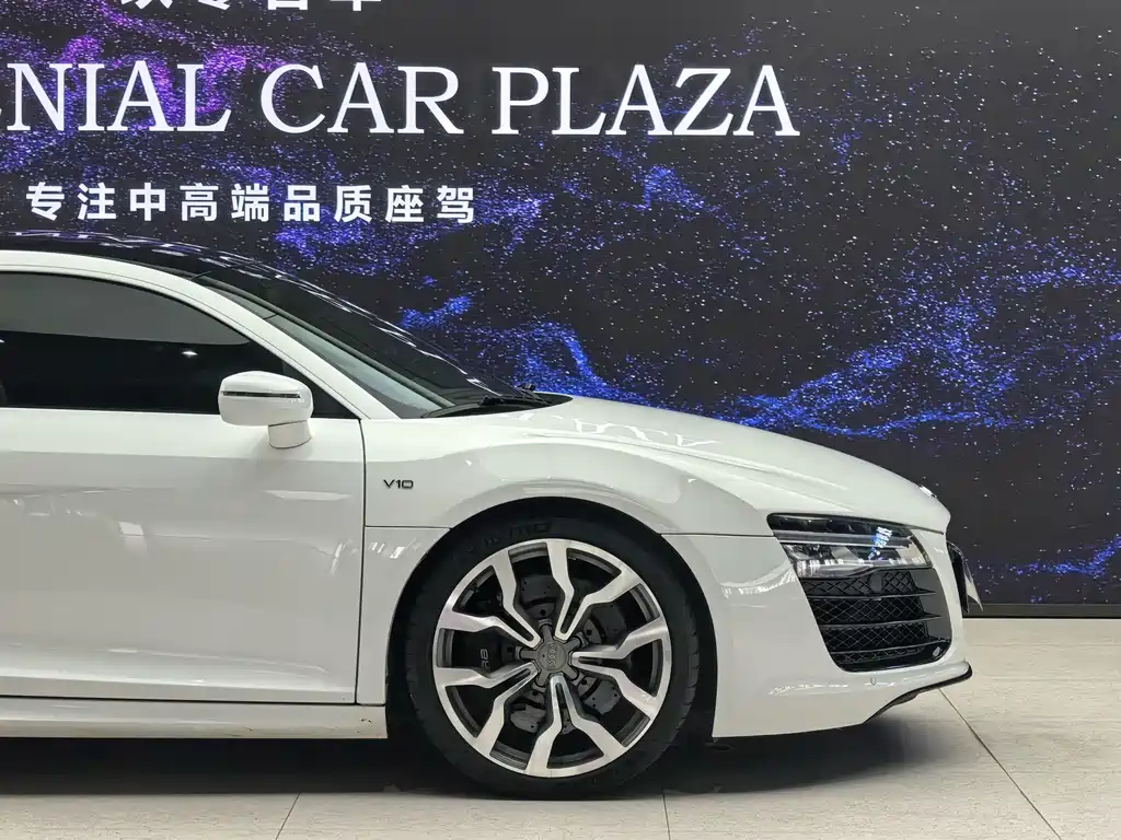 Audi R8 — миниатюра 10