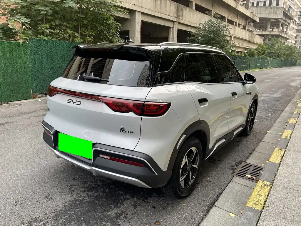 BYD Yuan UP — миниатюра 8