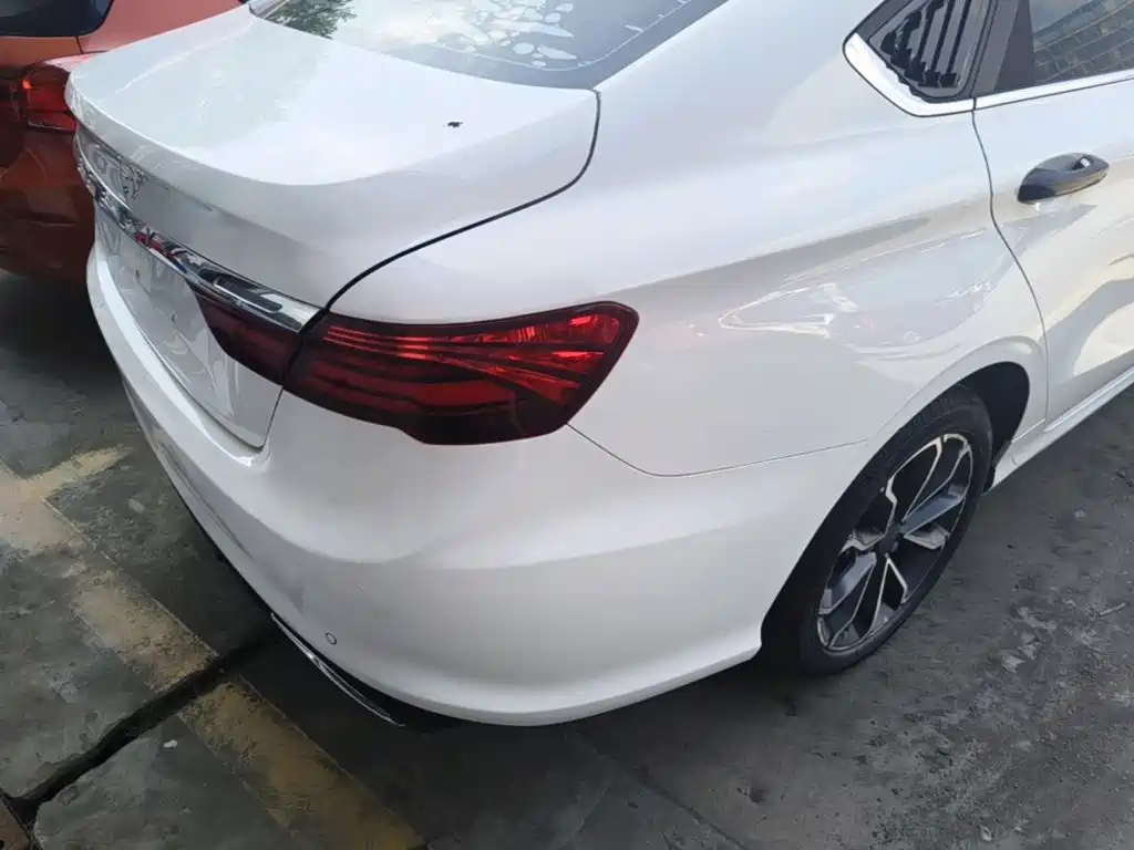 Geely Binrui — миниатюра 8