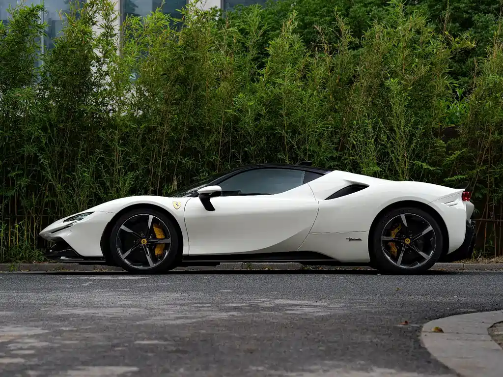 Ferrari SF90 — миниатюра 5
