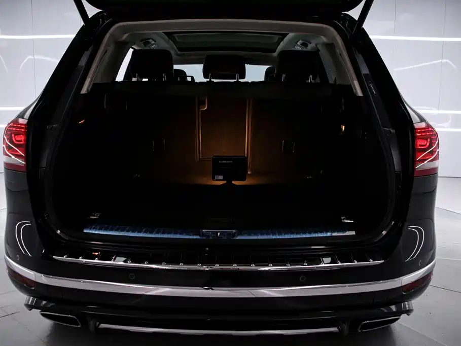 Volkswagen Touareg — миниатюра 17