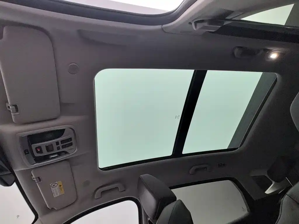 Wey Wey VV6 — миниатюра 14