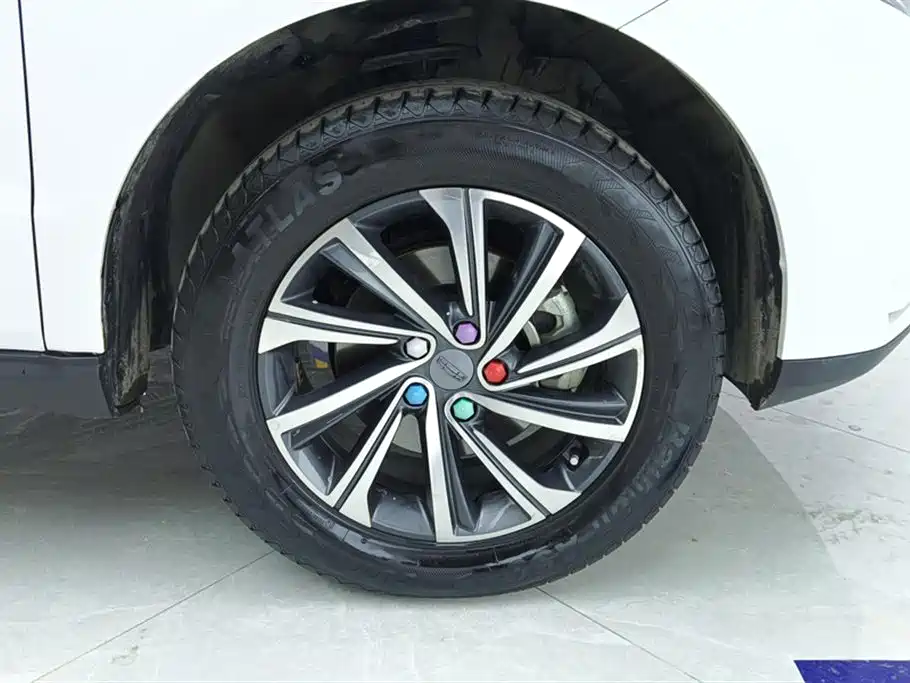 GEELY AUTOMOBILE VISION X6