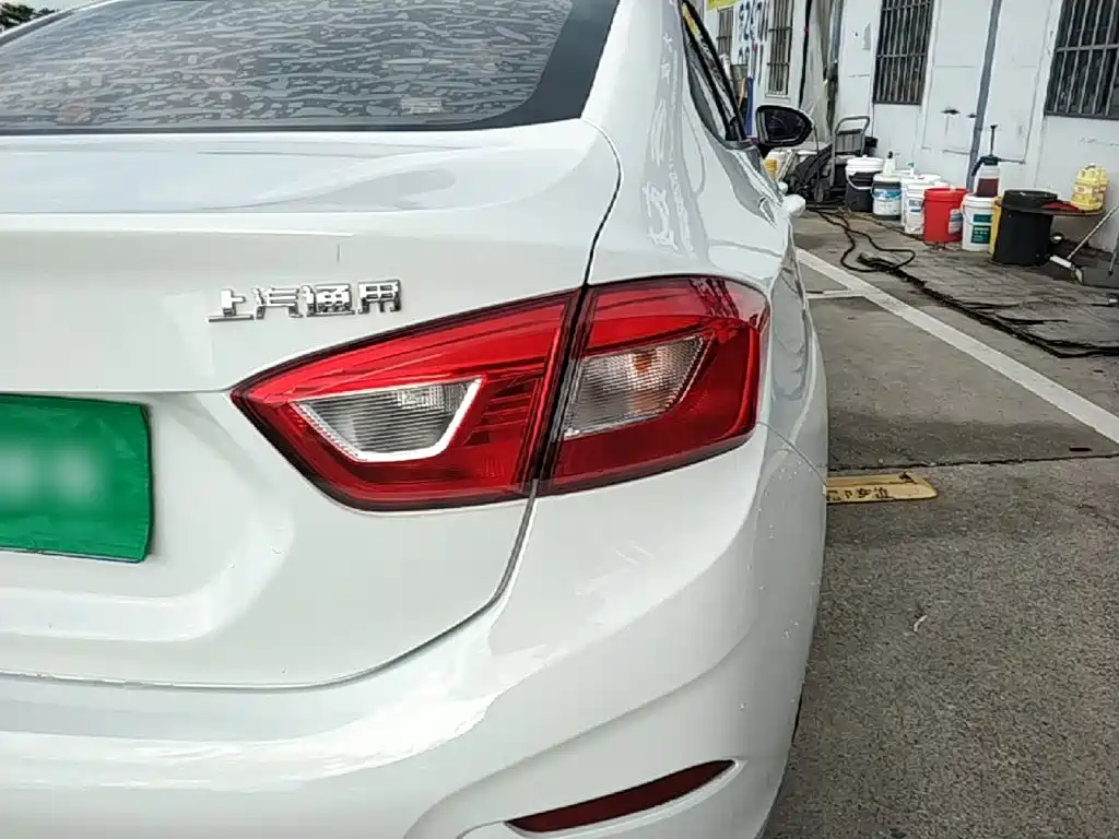 Chevrolet Cruze — миниатюра 8