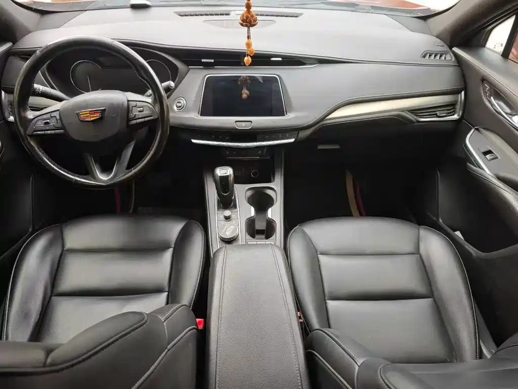 Cadillac XT4 — миниатюра 7
